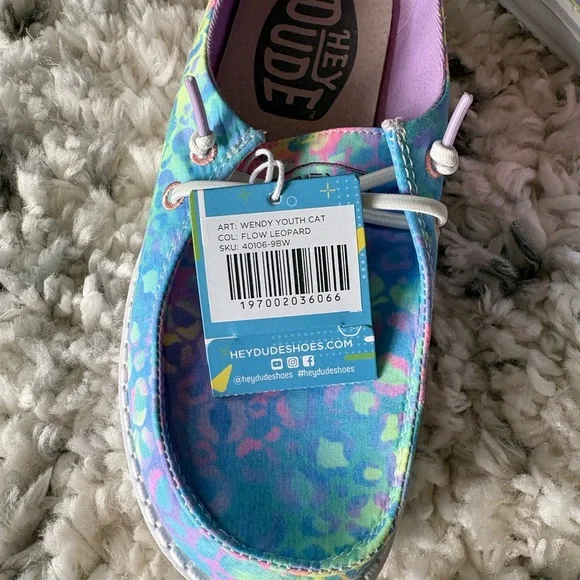 Hey Dude Wendy Flow Leopard Girls Casual Shoe - Picture 3 of 5